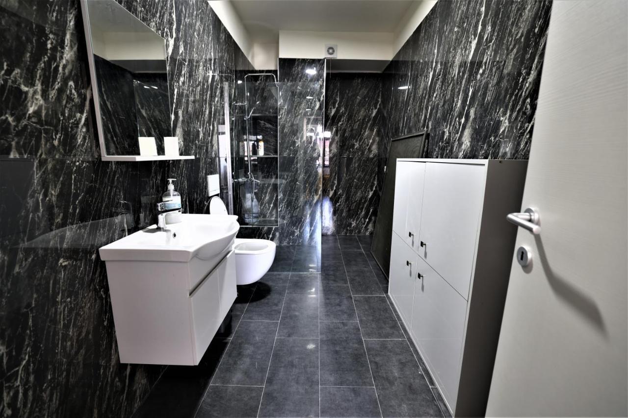 Apartament Stylish Studio In The Heart Of Tirana #3 Zewnętrze zdjęcie